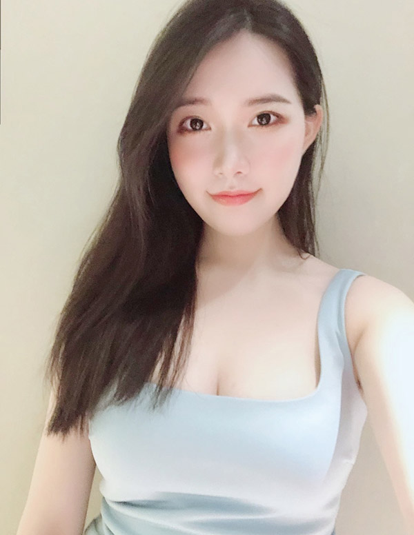 温哥华模特预约微信